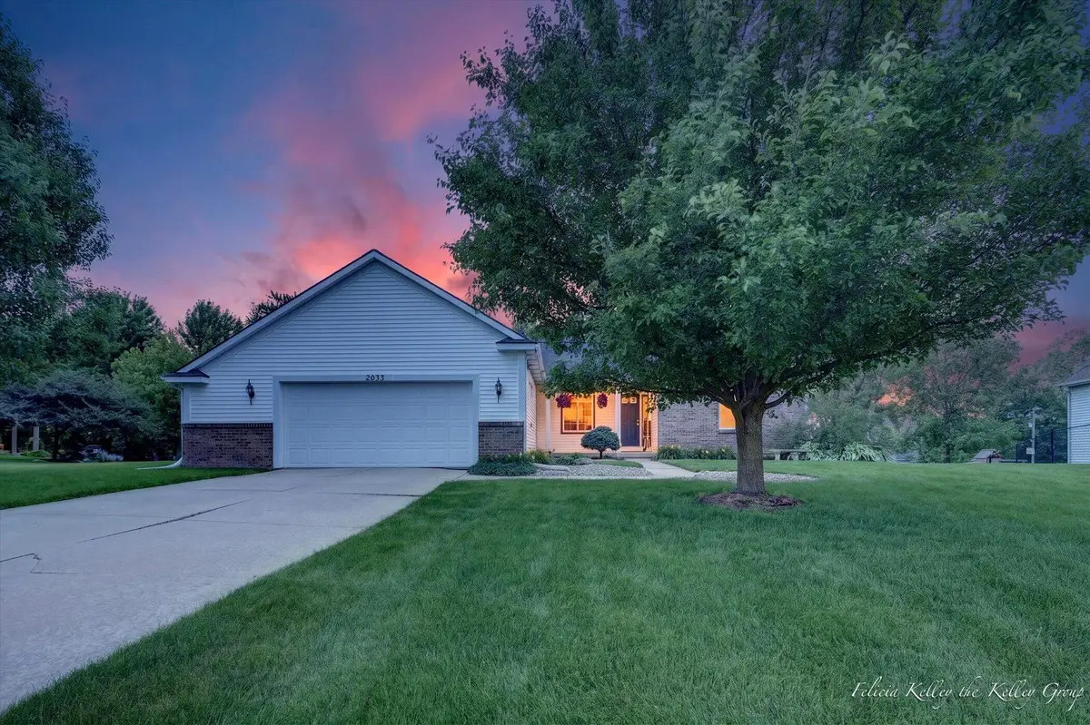 2033 Orchard Ridge Drive Nw, Grand Rapids, MI 49534 - #1