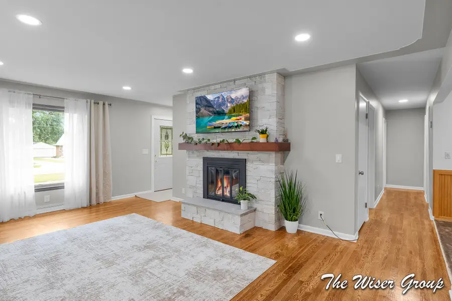 1456 Ball Avenue Ne, Grand Rapids, MI 49505 - #3