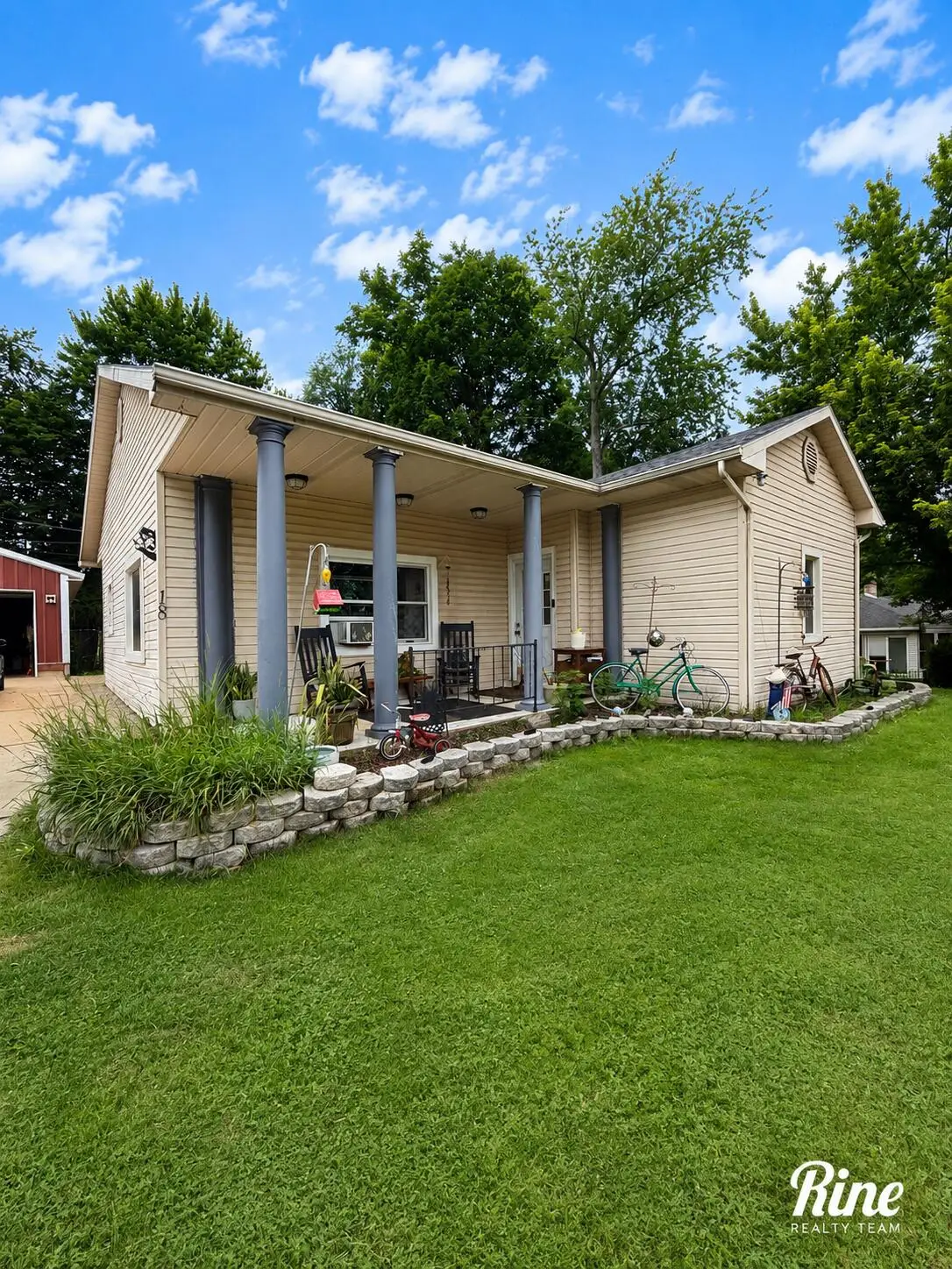 18 Grand Avenue, Niles, MI 49120 - #1