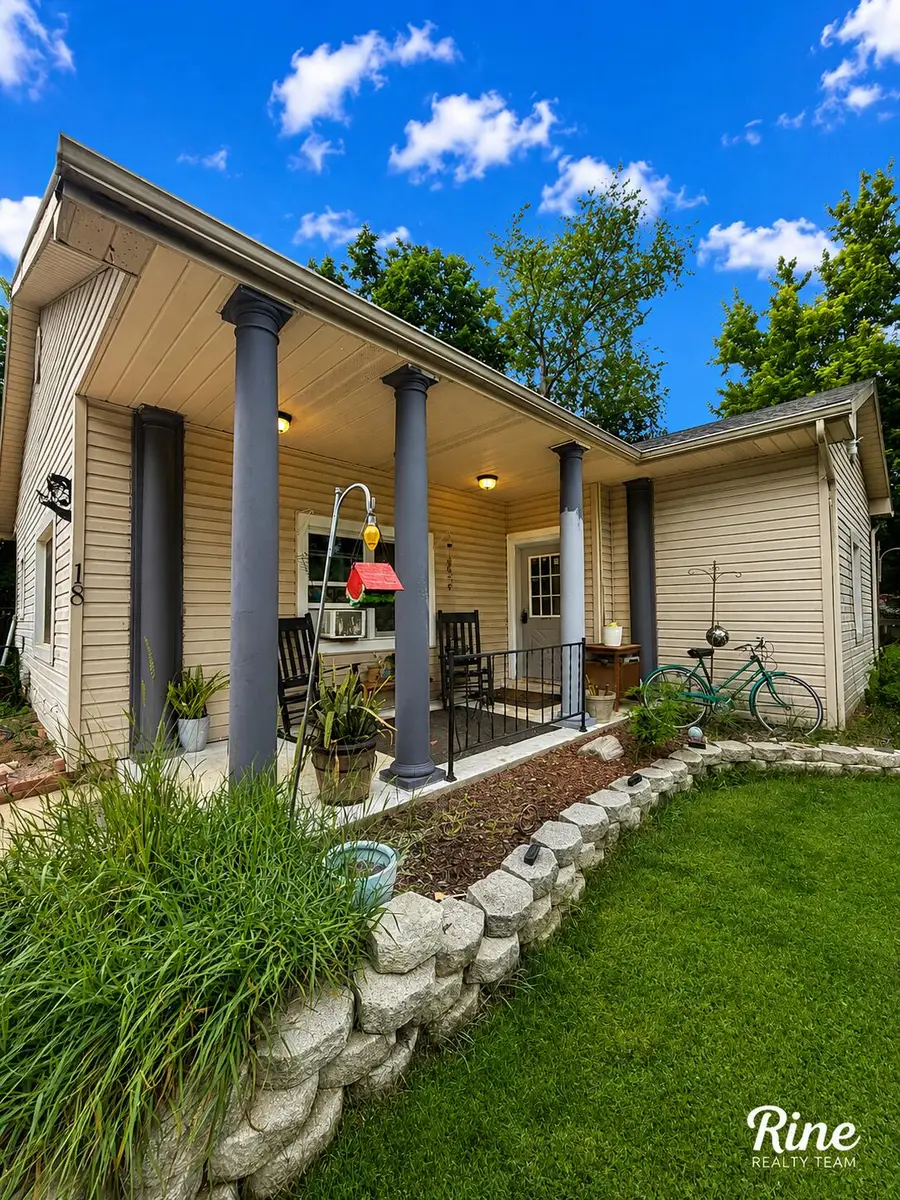 18 Grand Avenue, Niles, MI 49120 - #2