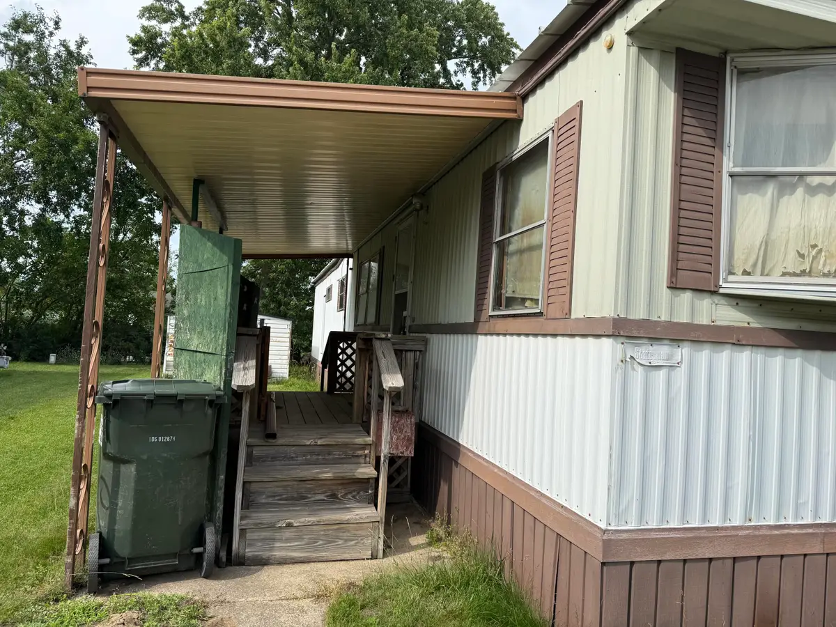 45 Pinegate Street Sw, Grand Rapids, MI 49548 - #1