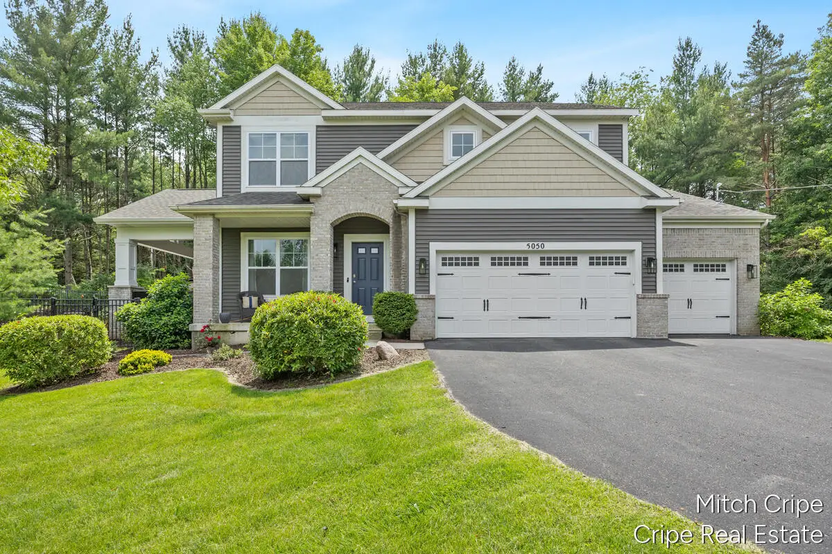 5050 Tiamo Lane Ne, Rockford, MI 49341 - #1