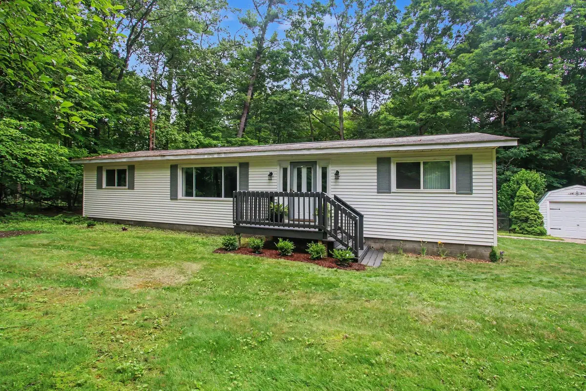 850 W Michillinda Road, Muskegon, MI 49445 - #1
