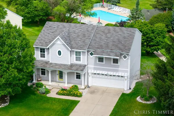 1877 Sun Park Drive, Zeeland, MI 49464