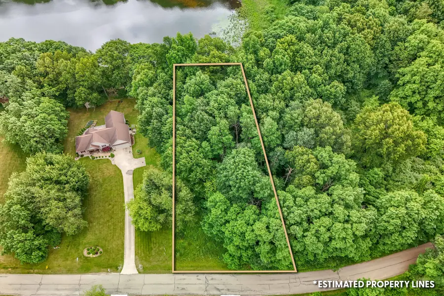 6135 Sweet Clover Hills Drive, Jonesville, MI 49250 - #2