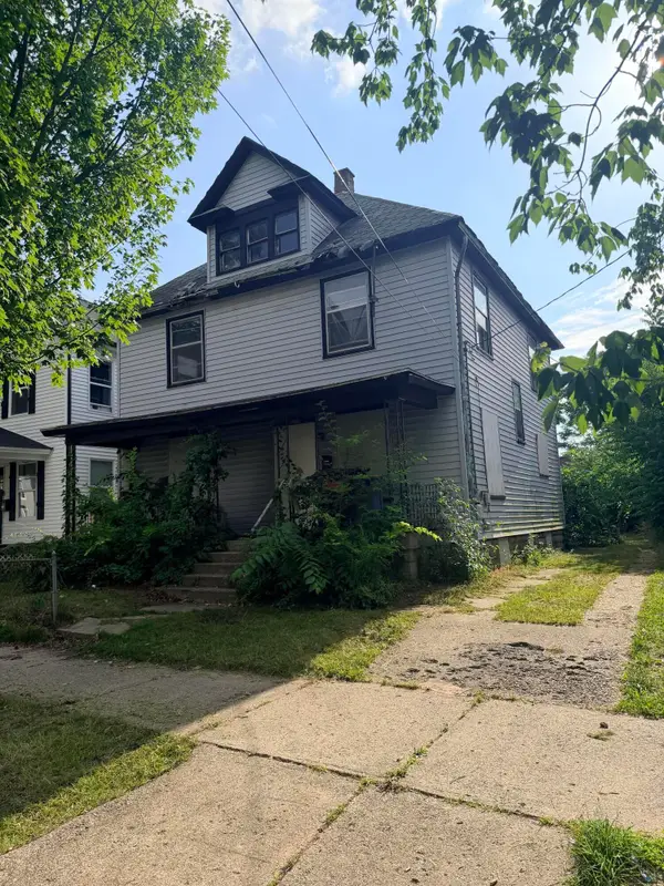 655 Dolbee Avenue Se, Grand Rapids, MI 49506