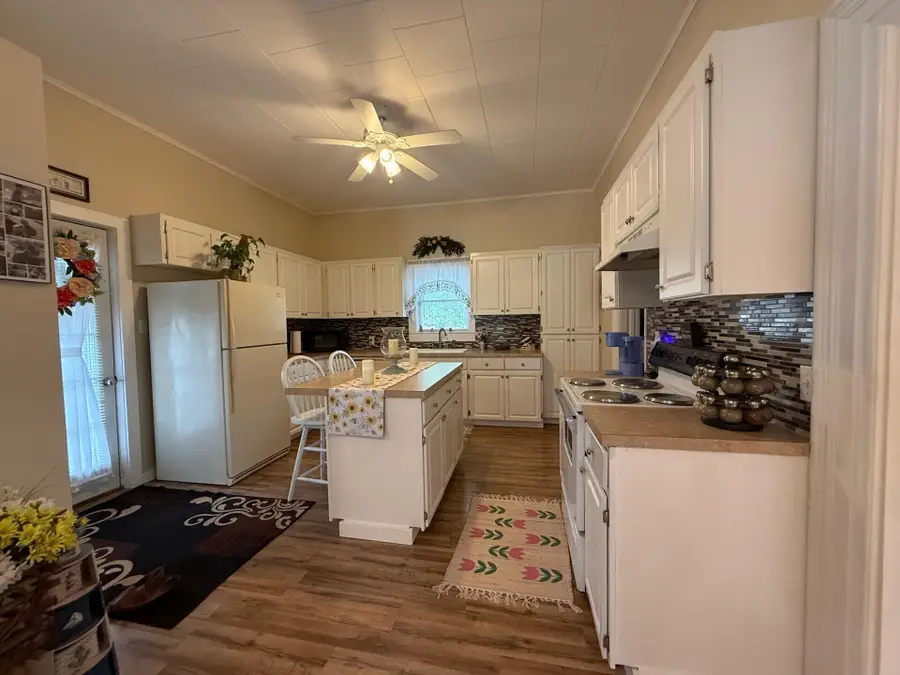 603 S George Street, Ludington, MI 49431 - #2