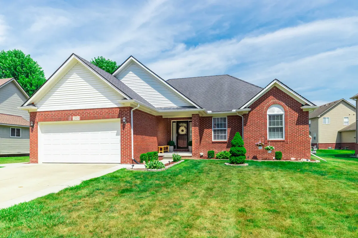 23509 W Creek Drive #36, New Boston, MI 48164 - #1