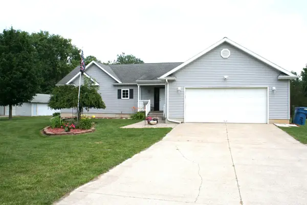 14021 Pardee Road, Buchanan, MI 49107
