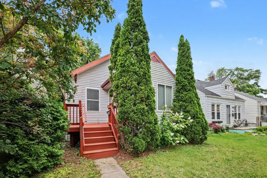 536 E Oakridge Street, Ferndale, MI 48220 - #2