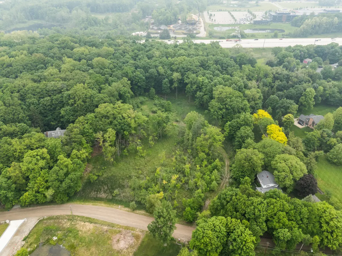 36300 Howard Road, Farmington, MI 48331 - #1