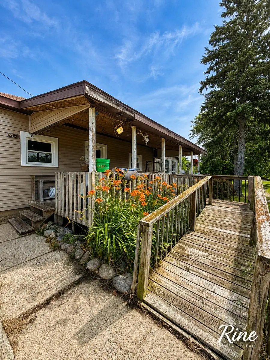 10137 N Shaytown Road, Mulliken, MI 48861 - #3