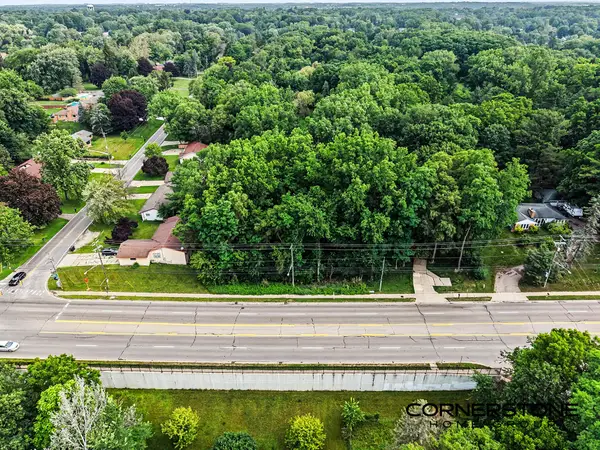 2345 Lake Michigan Drive Nw, Grand Rapids, MI 49504