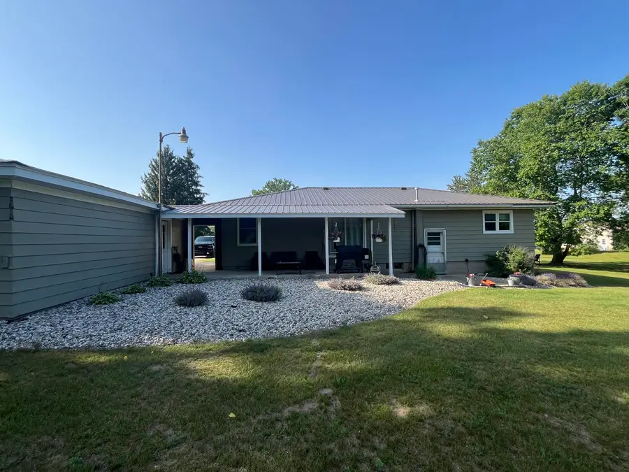 5499 W Mcbride Road, Lakeview, MI 48850 - #3