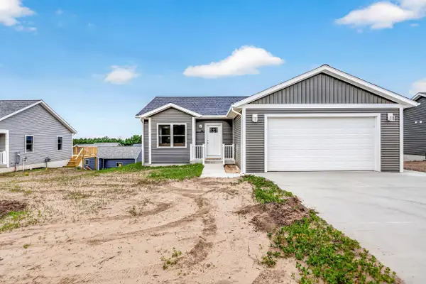 297 Aspen Hill Drive, Shelby, MI 49455