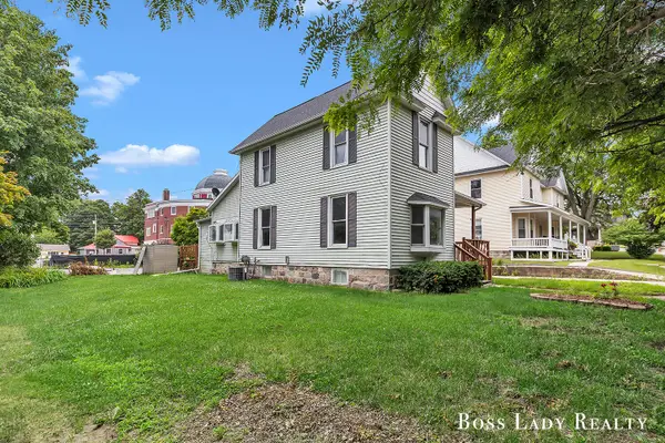 305 S Broadway Street, Hastings, MI 49058