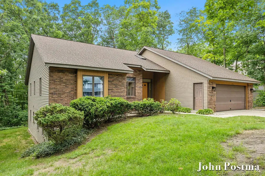 2200 Northridge Drive Ne, Grand Rapids, MI 49525 - #3
