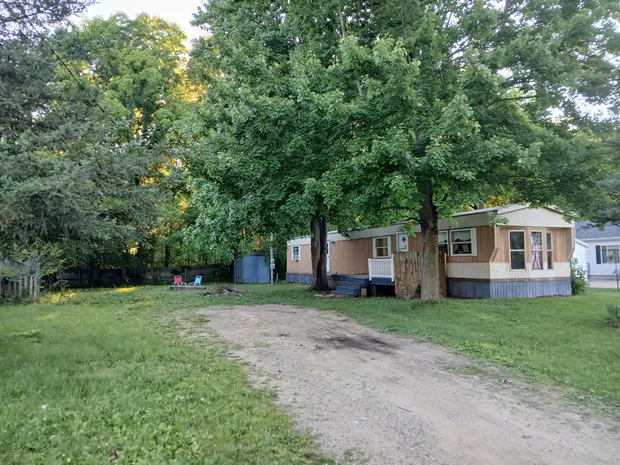 75690 Marie Drive, Lawton, MI 49065 - #3