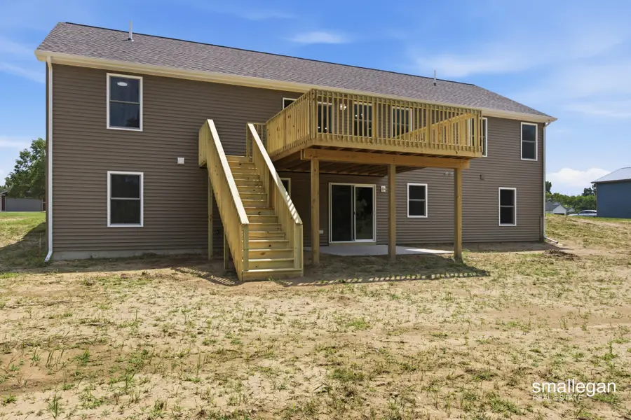 13881 Meadow Oak Drive Ne, Greenville, MI 48838 - #2