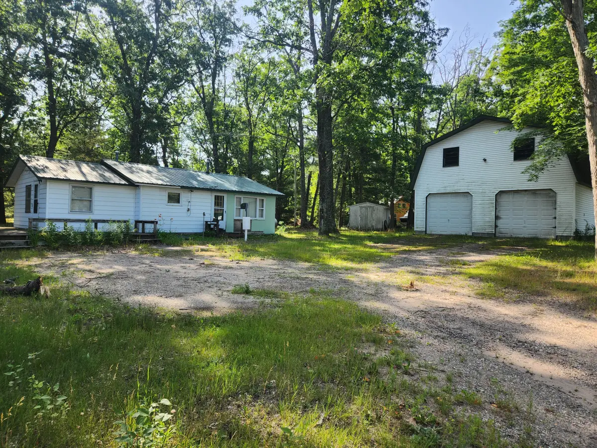 2318 W 14 Mile Road, Bitely, MI 49309 - #1