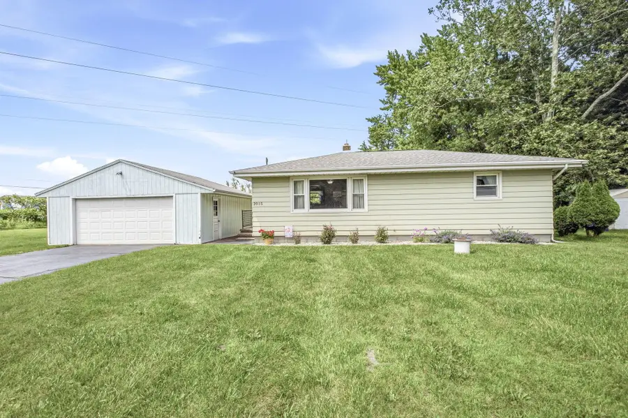 2015 Gaines Drive, Benton Harbor, MI 49022 - #2