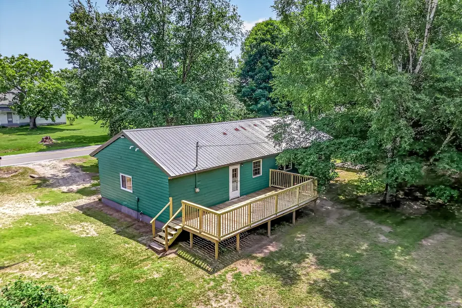 2423 S 40th Avenue, Shelby, MI 49455 - #3