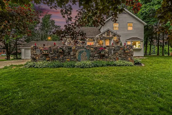 6301 S Stiles Road, Pentwater, MI 49449