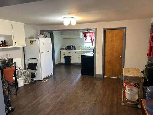 1984 Greenly Avenue, Benton Harbor, MI 49022 - #3