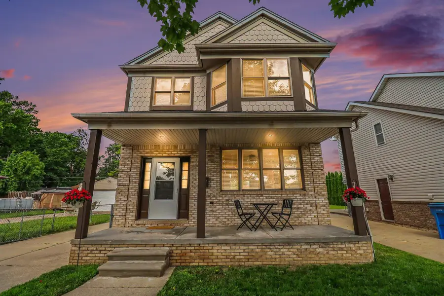 3944 Ziegler Street, Dearborn Heights, MI 48125 - #2