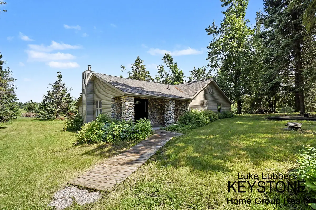 6079 M-32, Atlanta, MI 49709 - #1