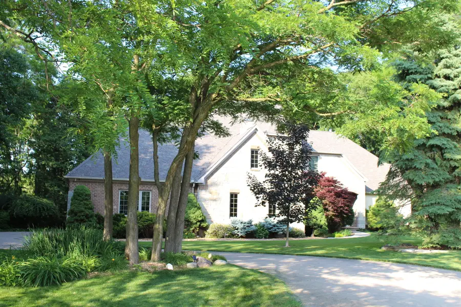 60 Timber Ridge Court, Milan, MI 48160 - #2