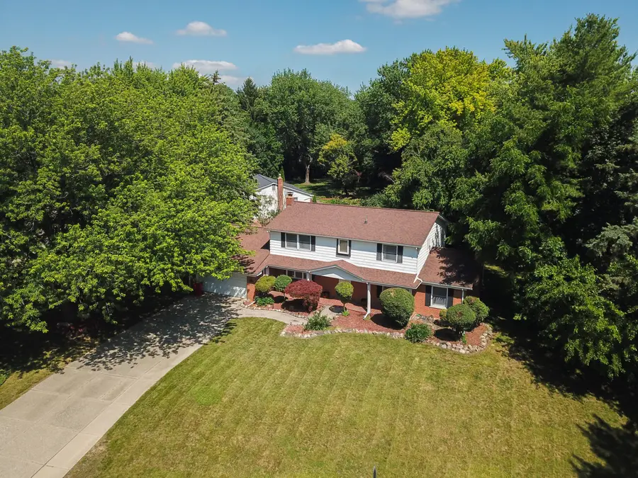 4389 Westover Drive, West Bloomfield, MI 48323 - #2