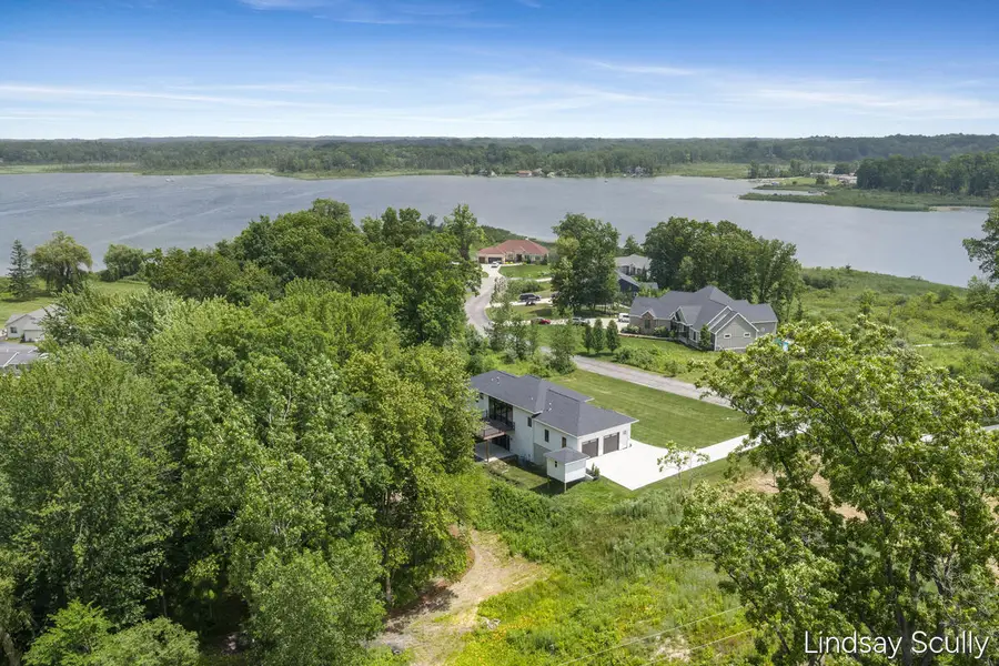 9465 Wabasis Pointe Drive Ne, Greenville, MI 48838 - #2