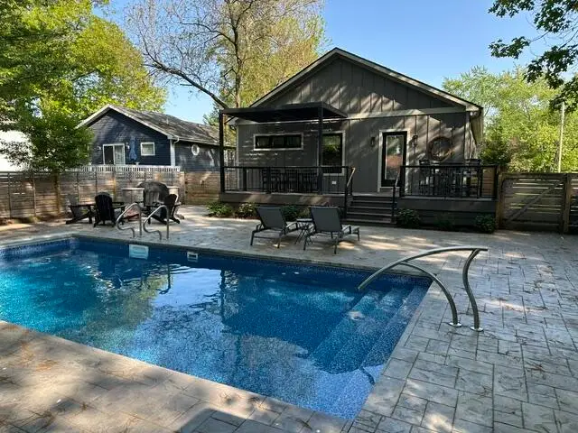820 W Indiana Street, New Buffalo, MI 49117 - #3