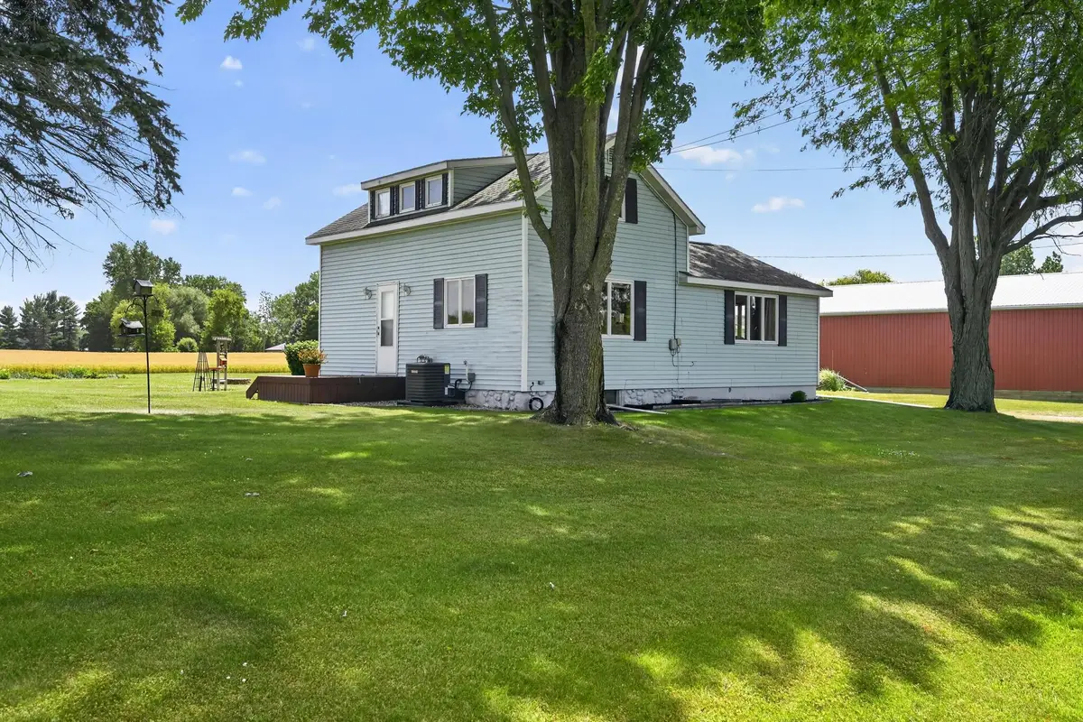 1253 S Waldron Road, Crystal, MI 48818 - #1