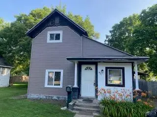 421 E Division Street, Dowagiac, MI 49047 - #1