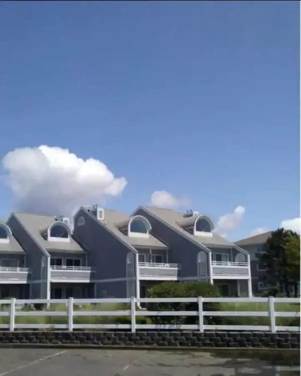 116 Millpoint Drive, Spring Lake, MI 49456