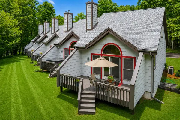 9538 7 Mile Road #1, Stanwood, MI 49346