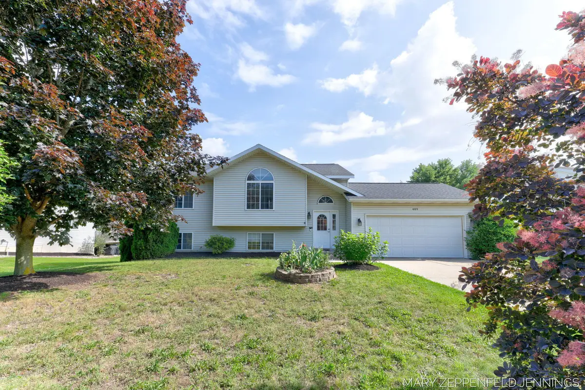 489 Sunmeadow Drive Se, Grand Rapids, MI 49508 - #1
