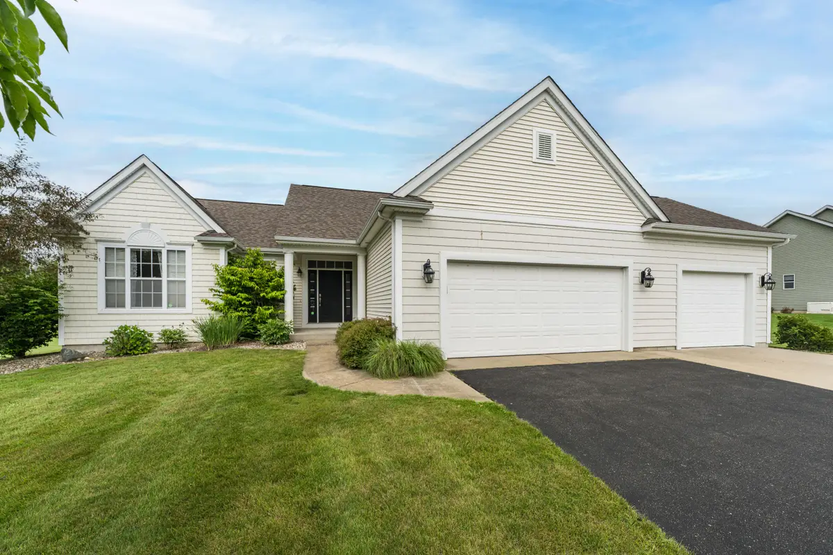 7597 Prairie Crossing Lane, Kalamazoo, MI 49004 - #1