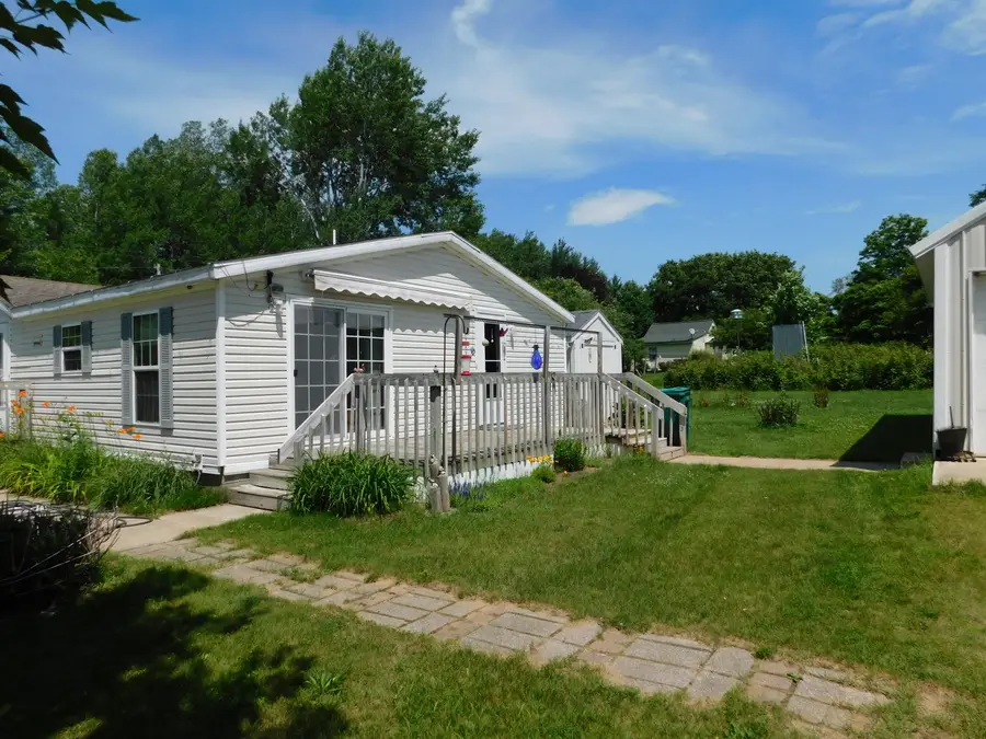 250 N Davis Street, Harrietta, MI 49638 - #3