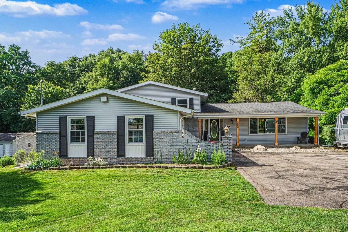 355 W F Avenue, Kalamazoo, MI 49009 - #1