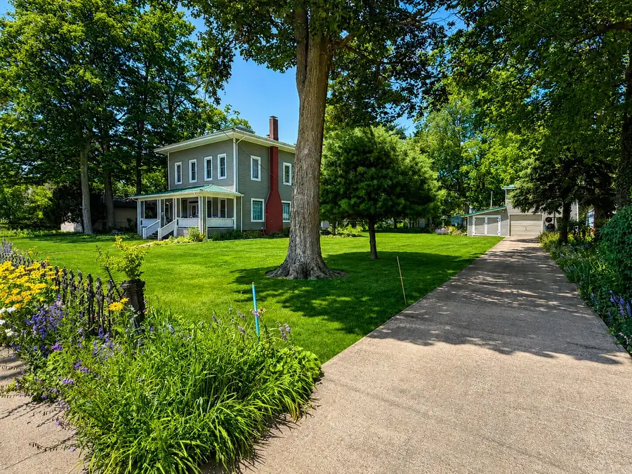 116 W Sherwood Street, Decatur, MI 49045 - #2
