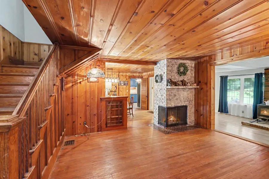 24254 80th Avenue, Lawton, MI 49065 - #2