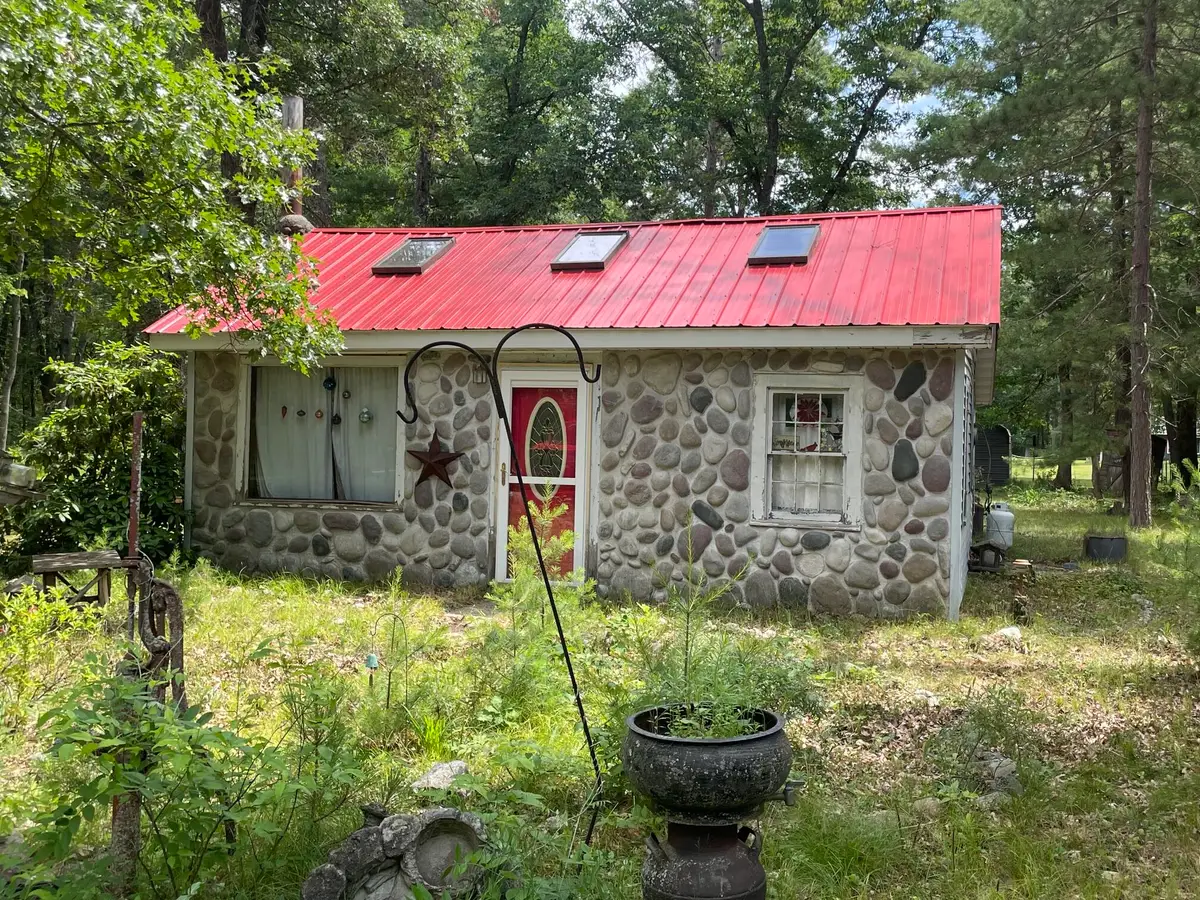 3484 N Kings Highway, Luther, MI 49656 - #1