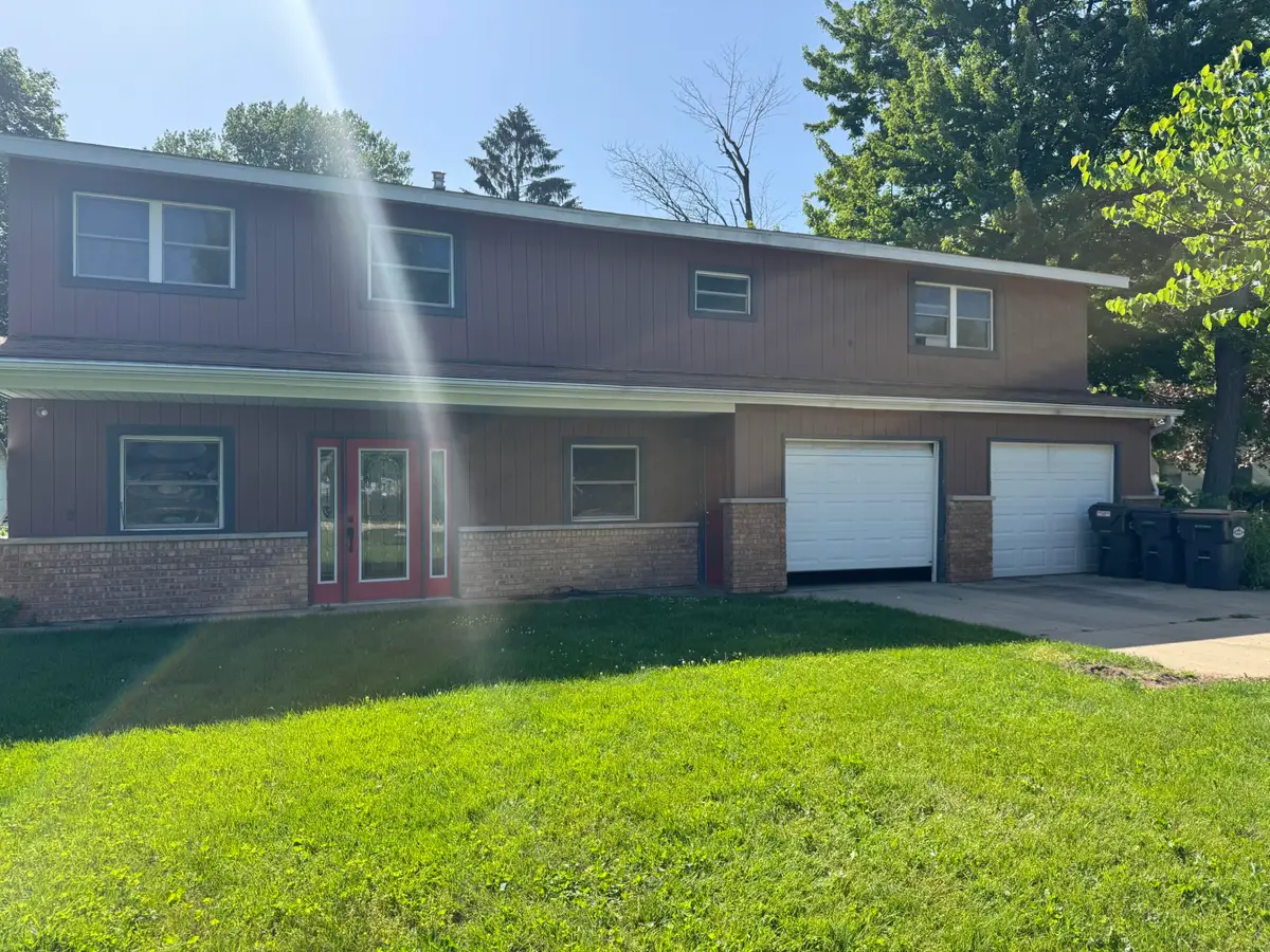 748 Green Street, South Haven, MI 49090 - #1