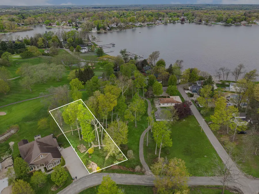 4862 Knoll Court, Watervliet, MI 49098 - #2