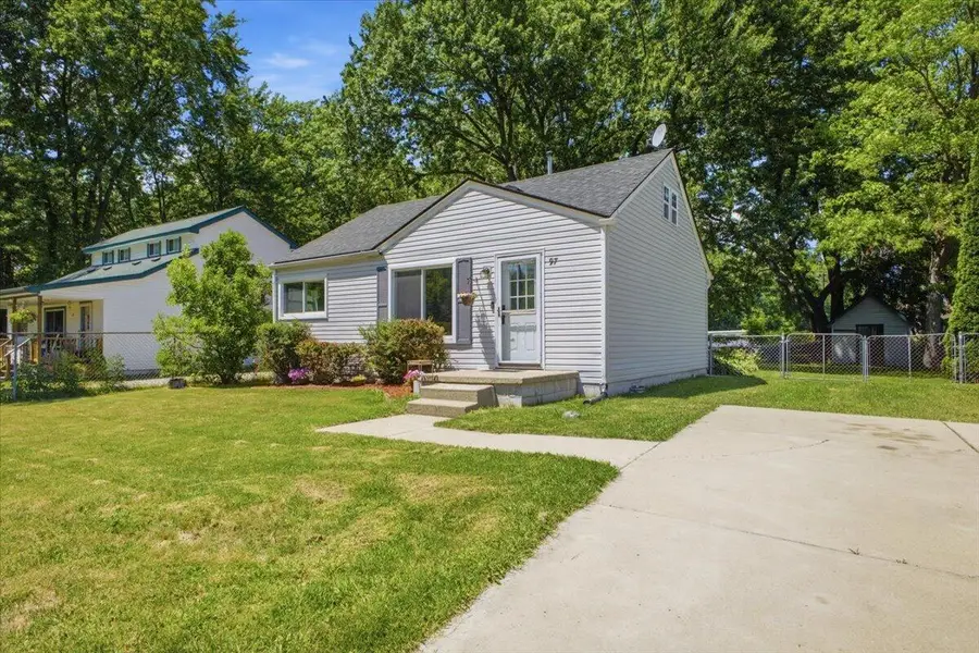 97 E Glass Road, Ortonville, MI 48462 - #2