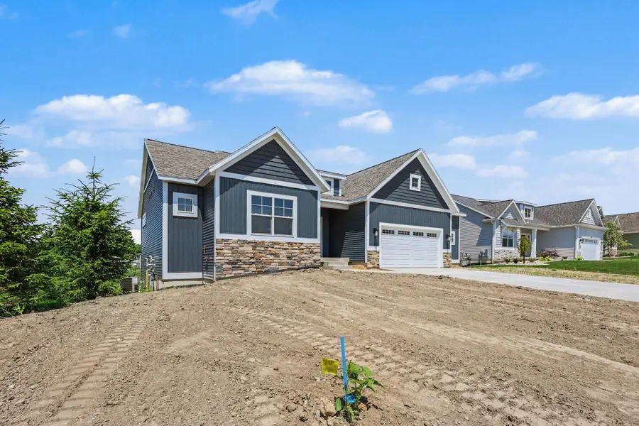 9585 Fields Drive #1, Zeeland, MI 49464 - #3