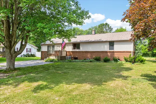 1032 Brookfield Drive, St. Joseph, MI 49085